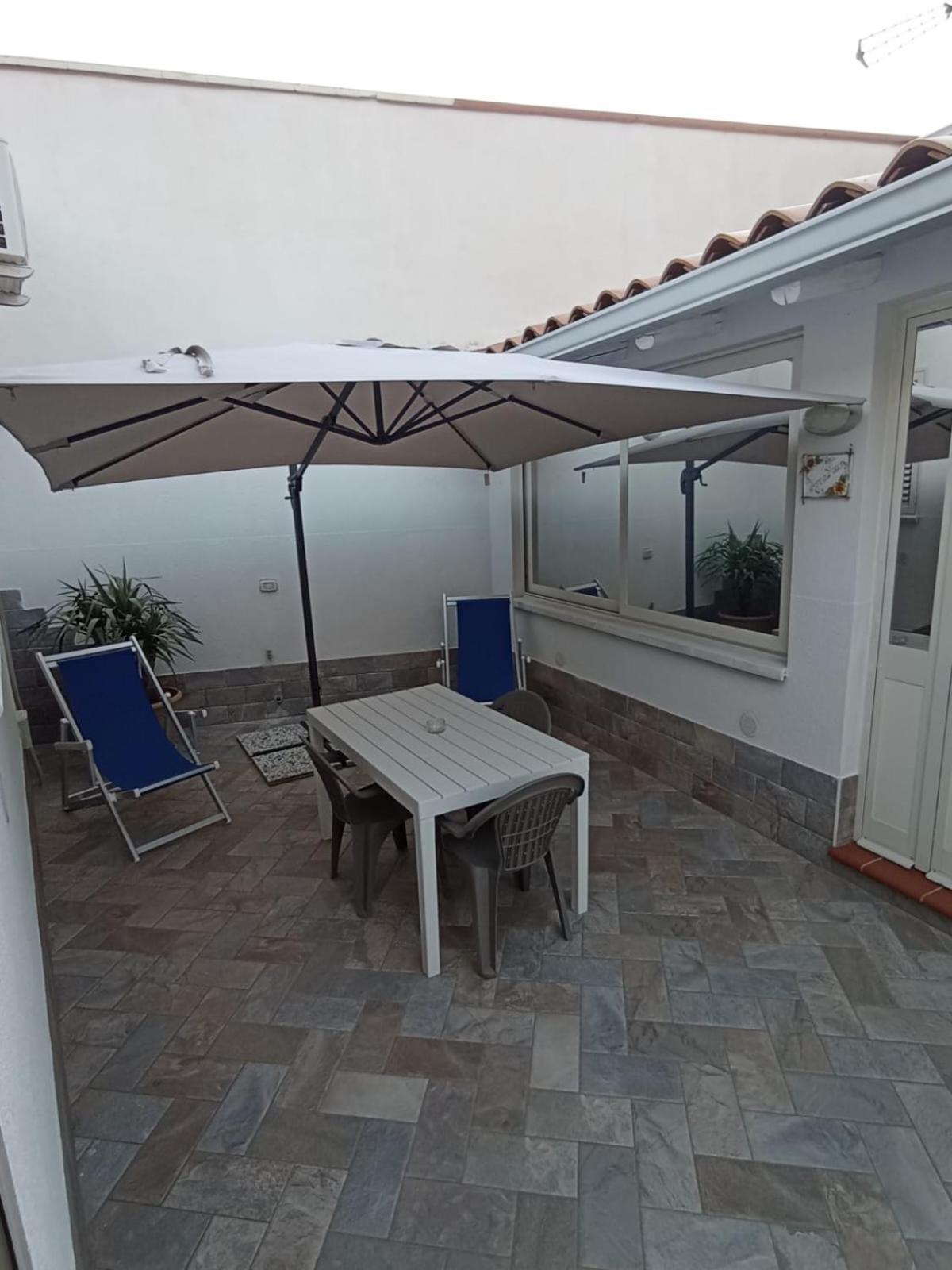 Villa Annamaria Carini Exterior foto